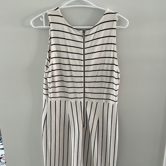 Ann Taylor Dress - Picture 4 of 7